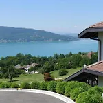 Le Clos Du - Location De Pensión Veyrier-du-Lac